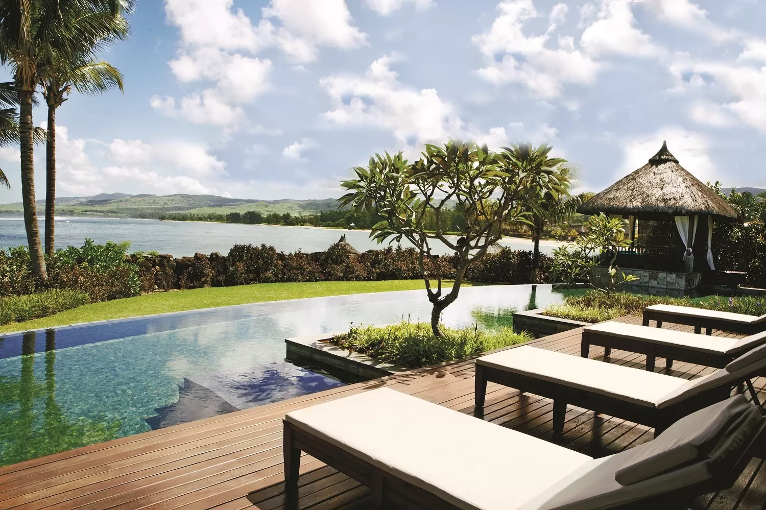 shanti-maurice-resort-spa-villas-with-pool | noudeal.com
