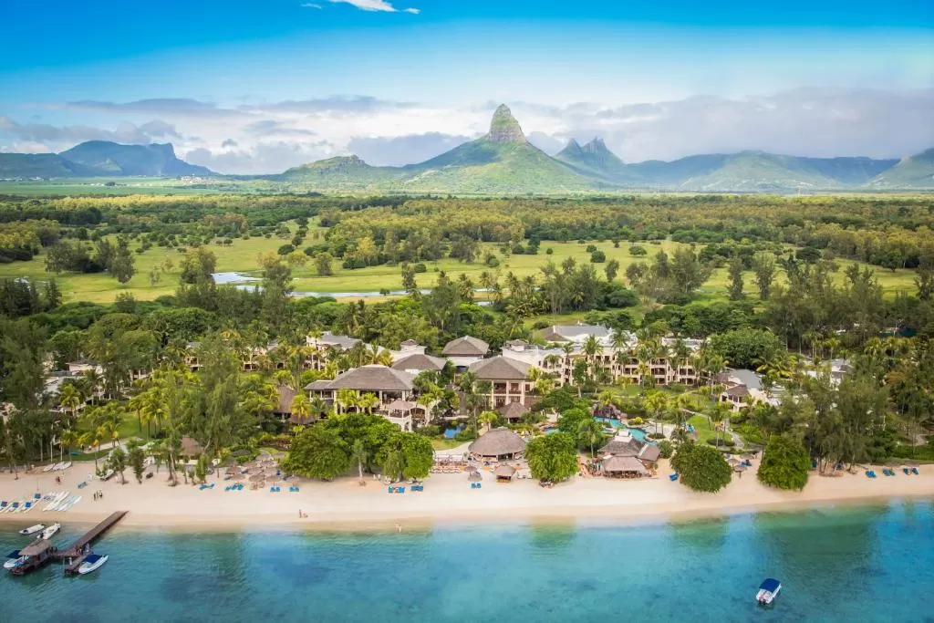  Hilton Mauritius Resort & Spa - 5-Star Beachfront Hotel in Flic-en-Flac