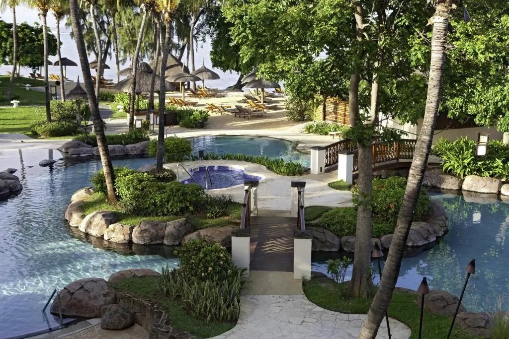  Hilton Mauritius Resort & Spa - 5-Star Beachfront Hotel in Flic-en-Flac