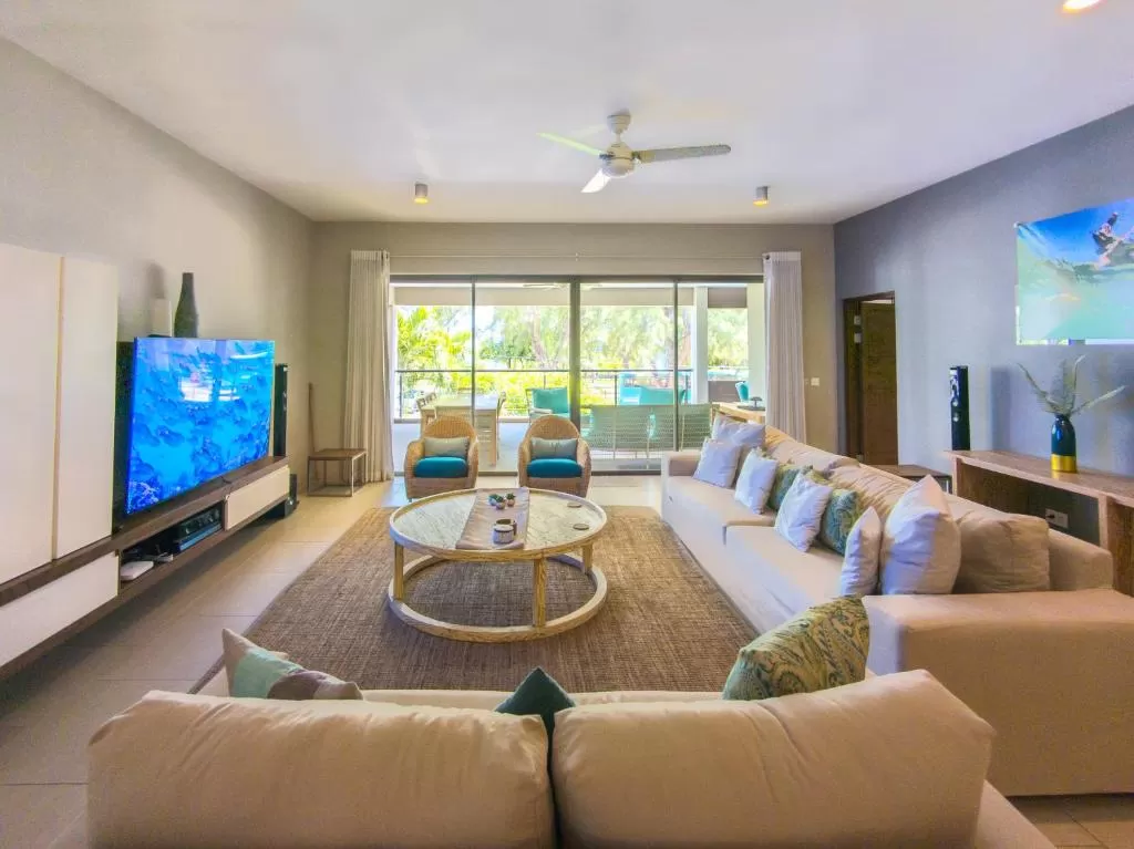 3 BEDROOM APARTMENT