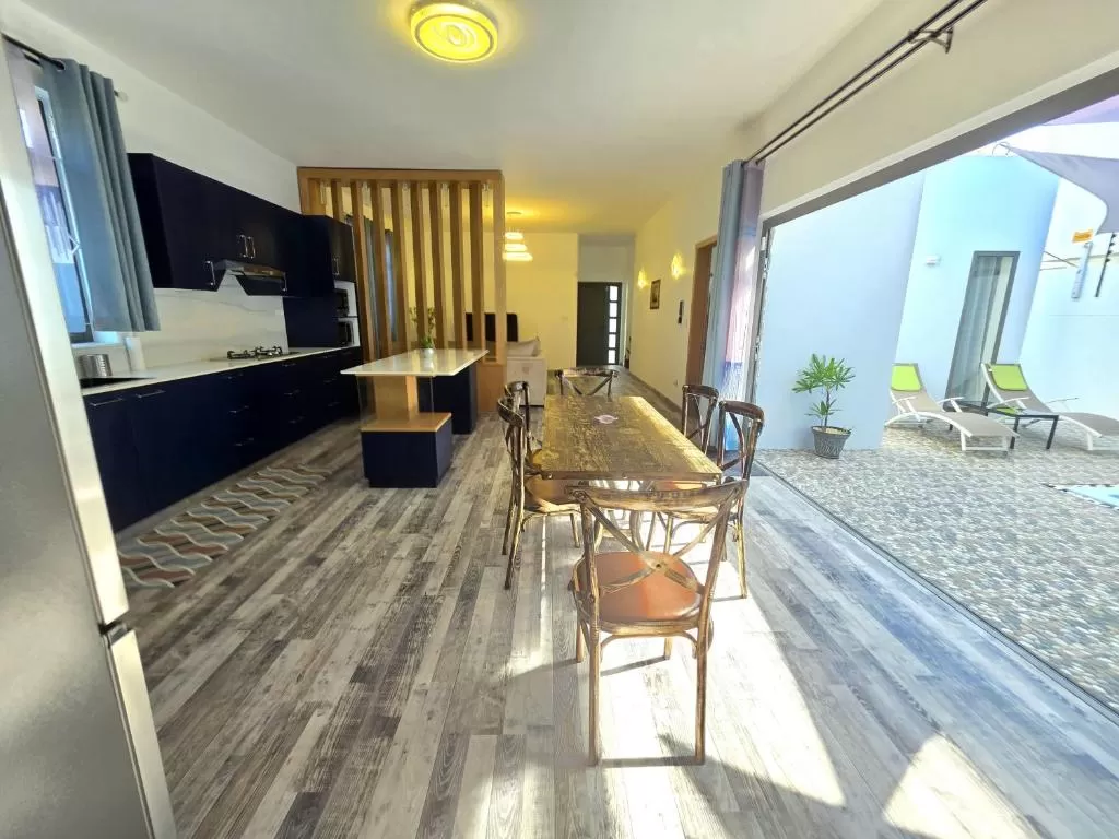 1 bedroom villa