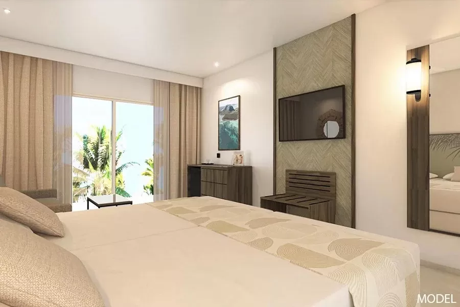 Double room with partial sea view